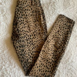 Good American leopard print jeans size 24